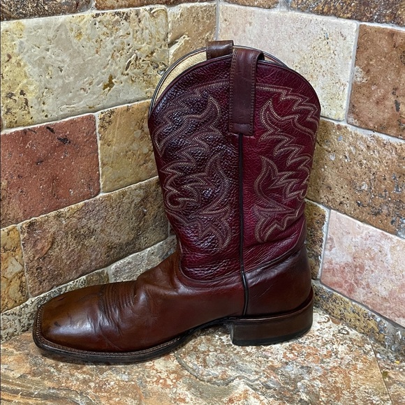 Moonshine Spirit Men Cowboy Boots Brown Red Leather Square Toe Size 11D
Western - Picture 8 of 14